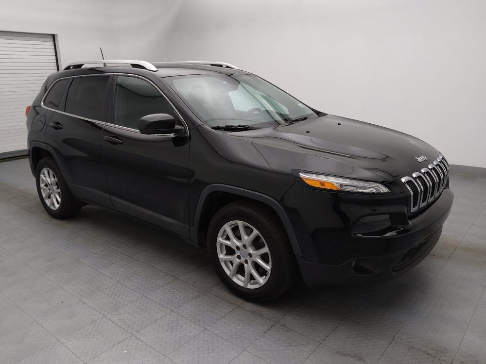 used 2018 Jeep Cherokee car, priced at $17,195