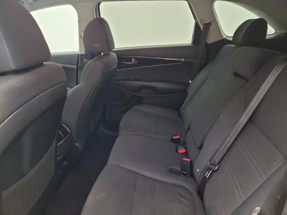 used 2019 Kia Sorento car, priced at $17,095