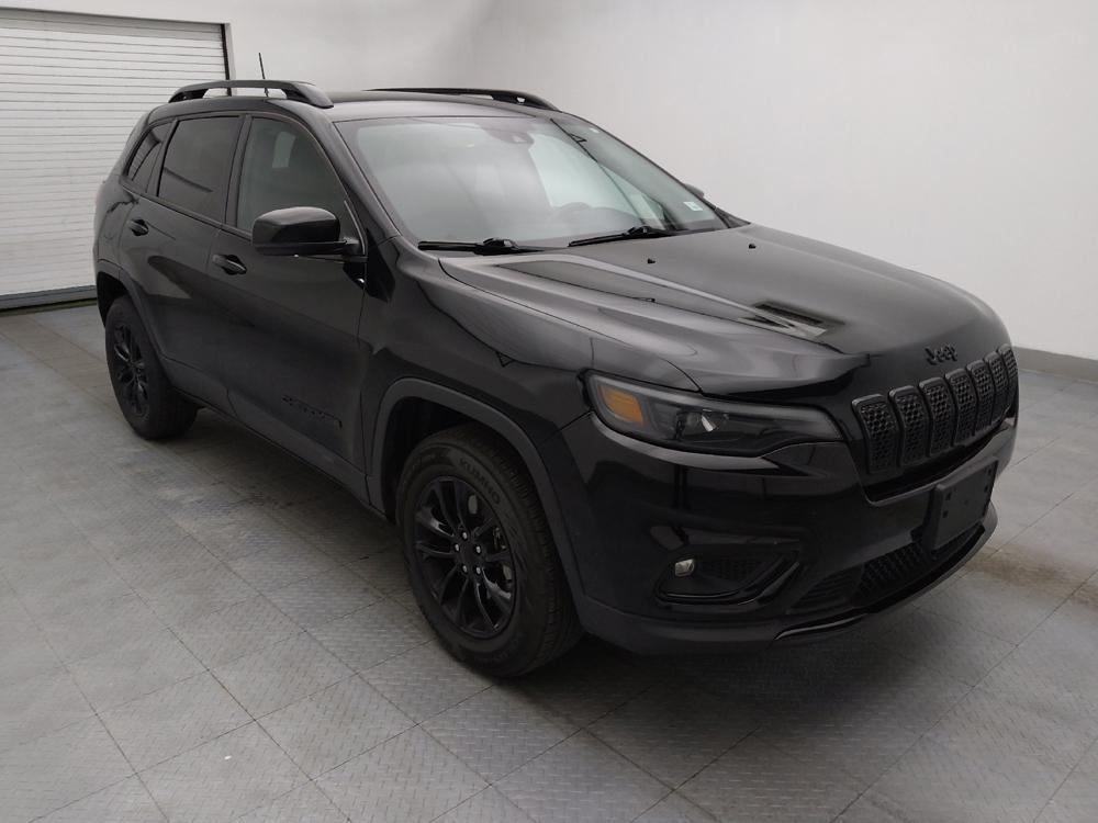 used 2023 Jeep Cherokee car, priced at $25,495