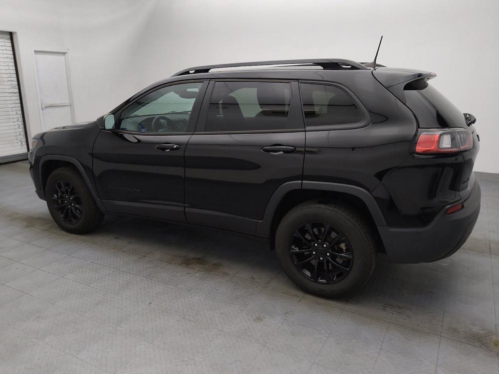 used 2023 Jeep Cherokee car, priced at $25,495