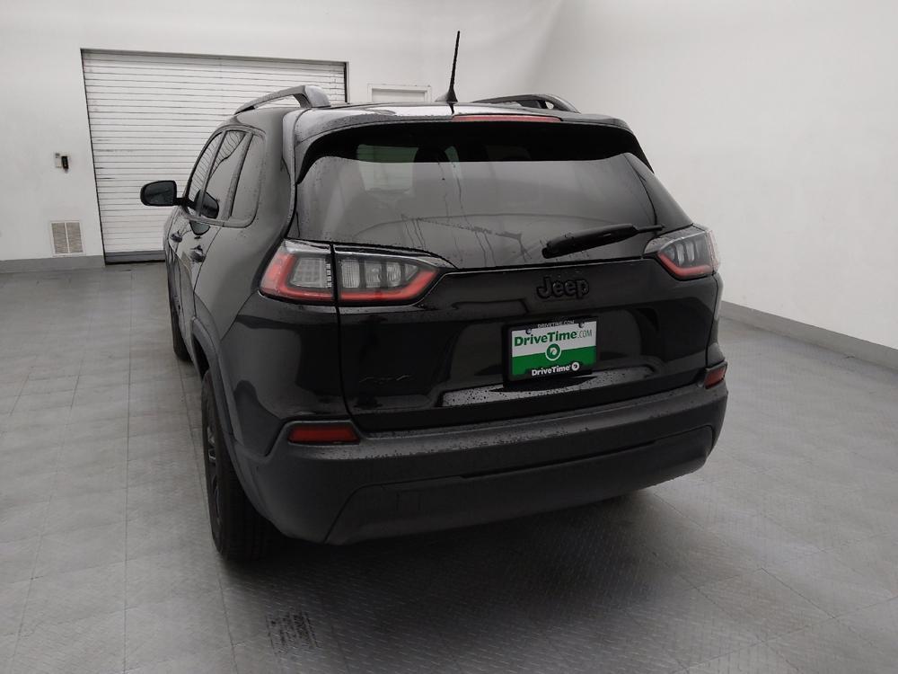 used 2023 Jeep Cherokee car, priced at $24,595