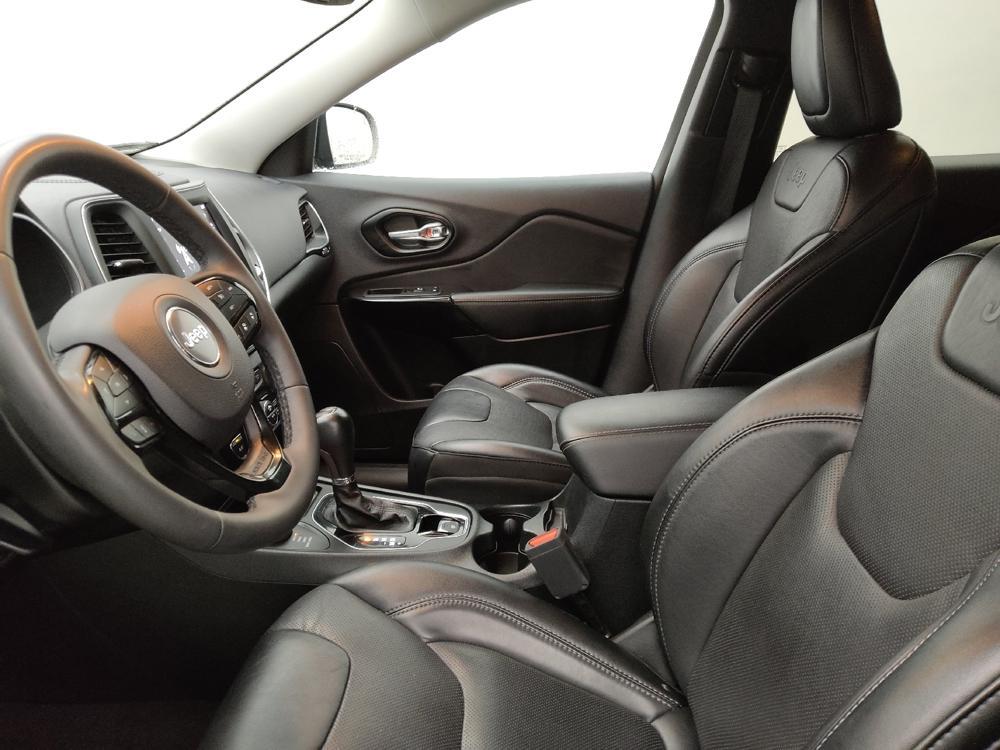 used 2023 Jeep Cherokee car, priced at $24,595