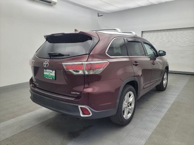 used 2016 Toyota Highlander car, priced at $21,295