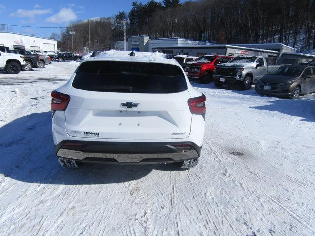 new 2025 Chevrolet Trax car, priced at $25,638