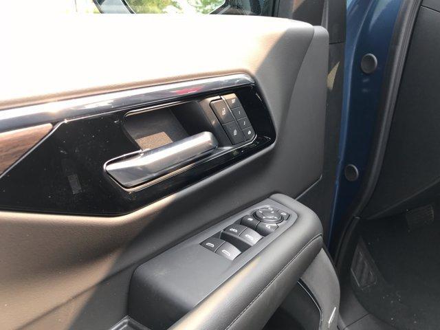 new 2025 Chevrolet Suburban car, priced at $69,551