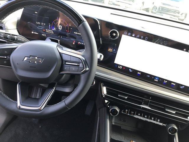 new 2026 Chevrolet Traverse car, priced at $48,180