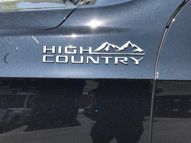 new 2025 Chevrolet Suburban car, priced at $81,699