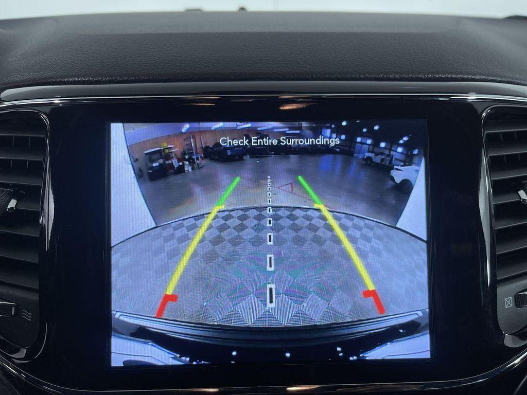 used 2021 Jeep Grand Cherokee car, priced at $24,979