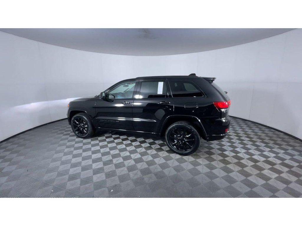 used 2021 Jeep Grand Cherokee car, priced at $24,979