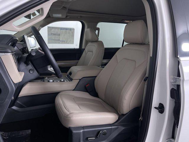 new 2024 Ford Expedition car, priced at $76,395