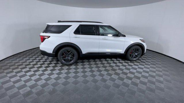 new 2025 Ford Explorer car, priced at $59,590