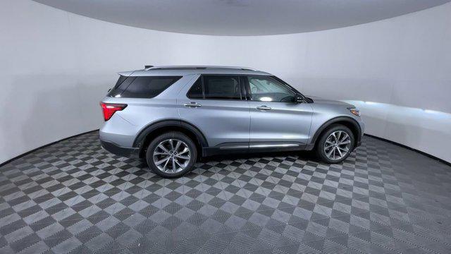 new 2025 Ford Explorer car, priced at $58,715