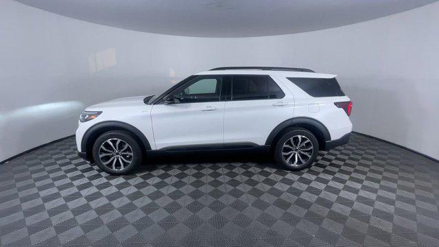 new 2025 Ford Explorer car, priced at $47,405