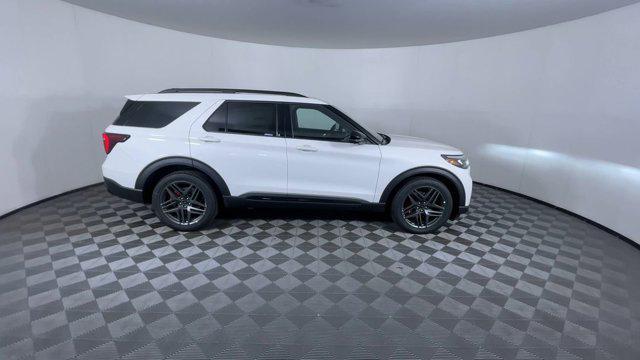 new 2025 Ford Explorer car, priced at $61,325