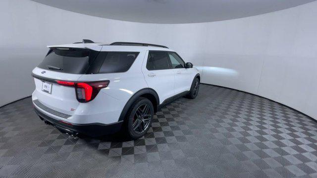 new 2025 Ford Explorer car, priced at $61,325