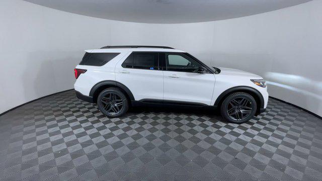 new 2025 Ford Explorer car, priced at $60,640