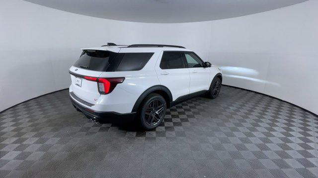 new 2025 Ford Explorer car, priced at $60,640