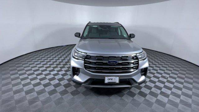 new 2025 Ford Explorer car, priced at $47,355