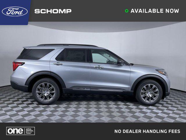 new 2025 Ford Explorer car, priced at $47,355