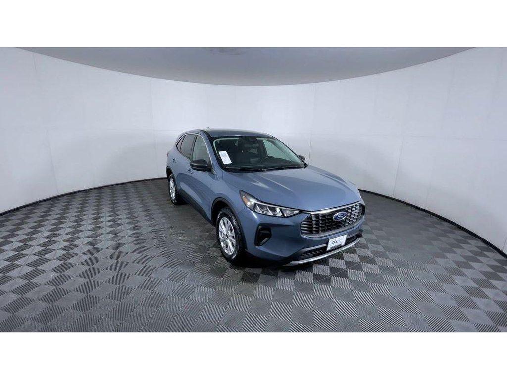 used 2023 Ford Escape car, priced at $22,947