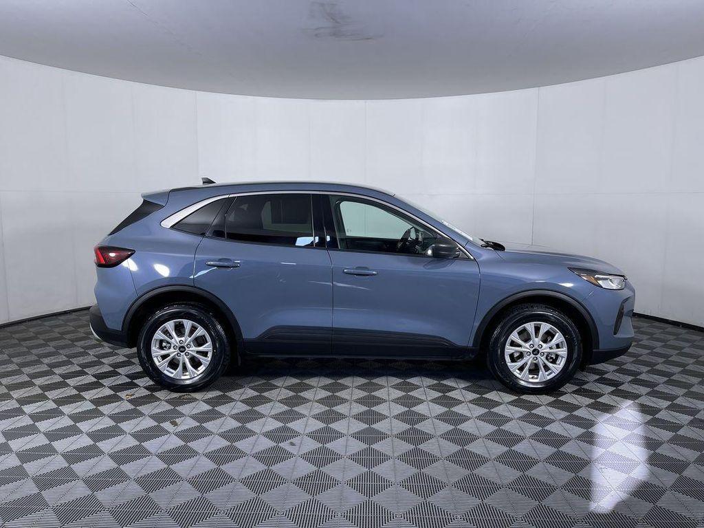 used 2023 Ford Escape car, priced at $22,947