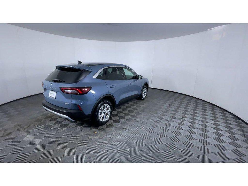 used 2023 Ford Escape car, priced at $22,947