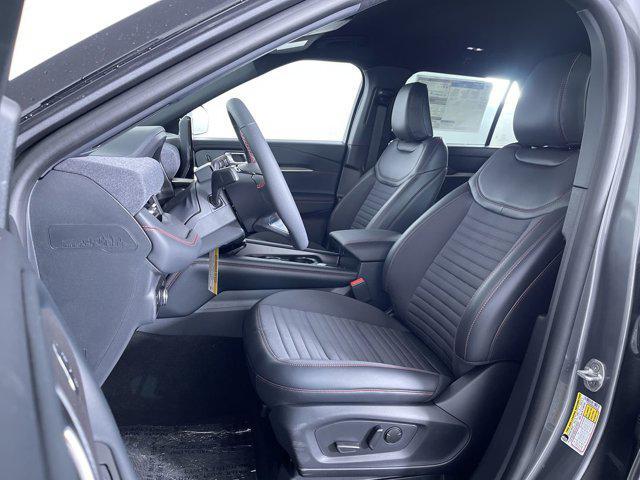new 2025 Ford Explorer car, priced at $47,273