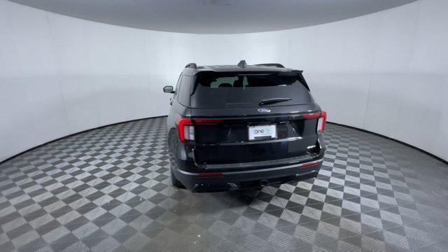 new 2025 Ford Explorer car, priced at $45,150