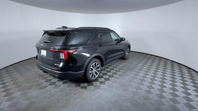 new 2025 Ford Explorer car, priced at $45,150