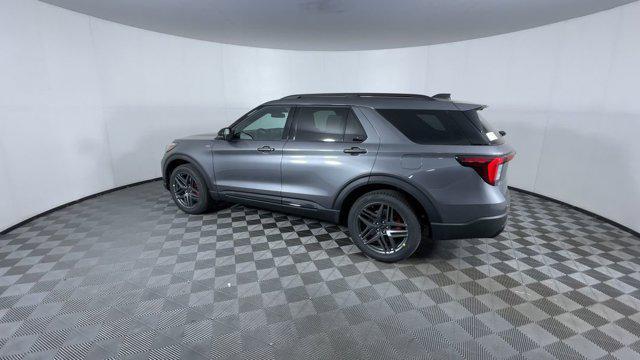 new 2025 Ford Explorer car, priced at $50,945