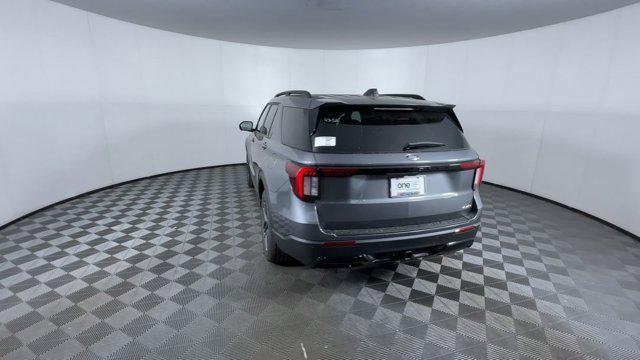 new 2025 Ford Explorer car, priced at $50,945