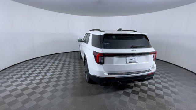 new 2025 Ford Explorer car, priced at $49,610