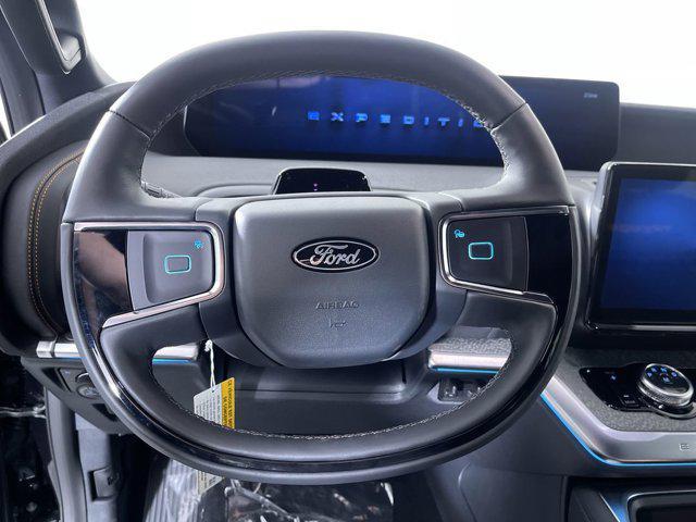 new 2025 Ford Expedition car, priced at $83,025