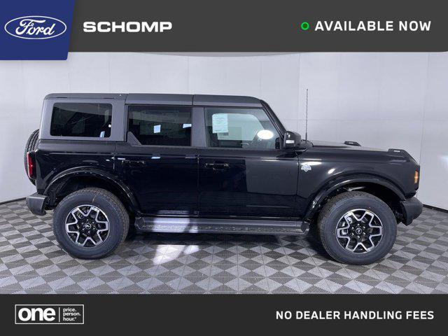new 2025 Ford Bronco car, priced at $53,657