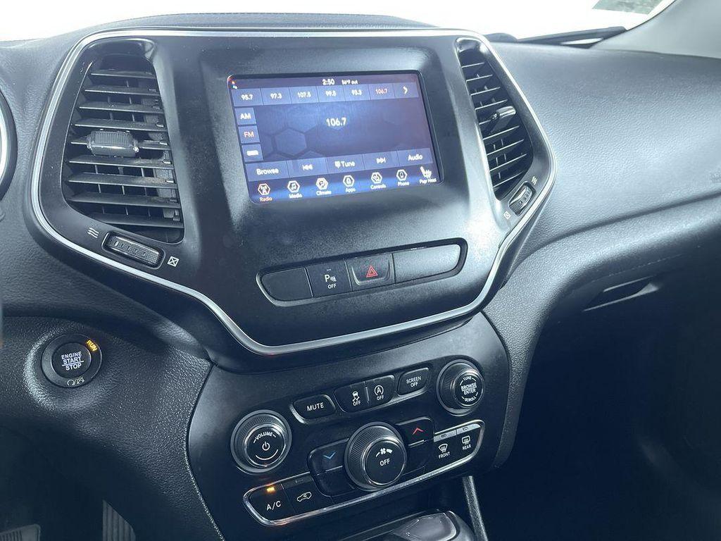 used 2019 Jeep Cherokee car, priced at $14,934