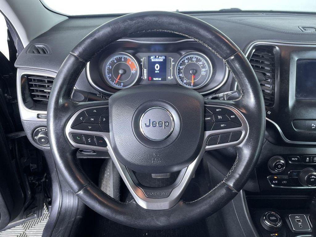 used 2019 Jeep Cherokee car, priced at $14,934