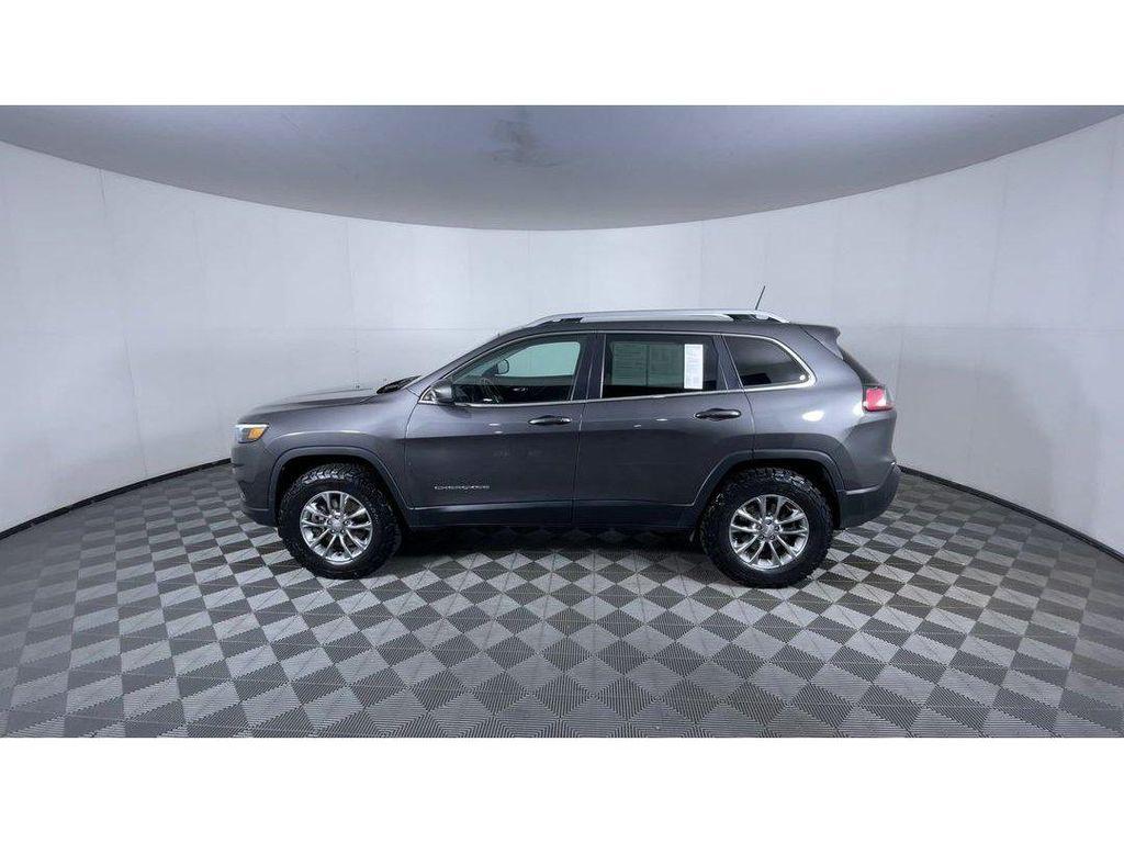 used 2019 Jeep Cherokee car, priced at $14,934