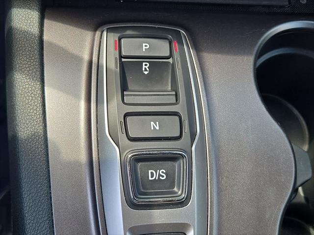 used 2022 Honda Passport car, priced at $35,300