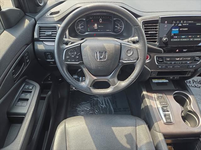 used 2022 Honda Passport car, priced at $35,300