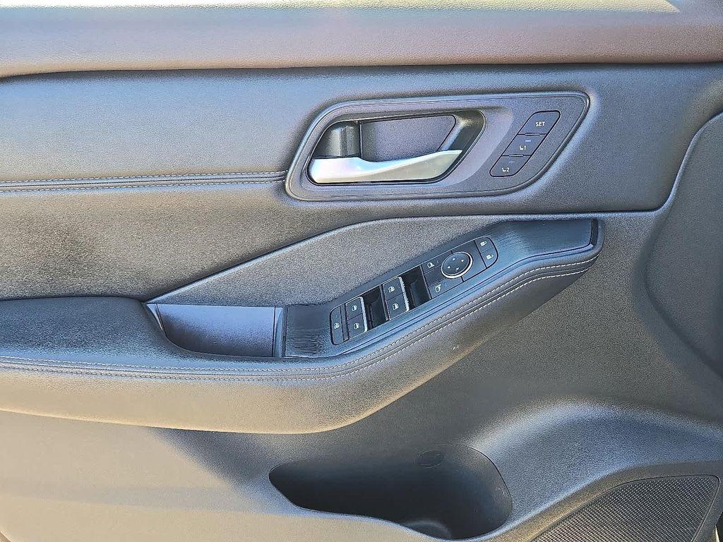 used 2022 Nissan Rogue car, priced at $20,856