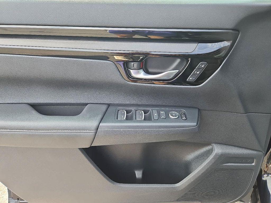 used 2024 Honda CR-V car, priced at $35,883