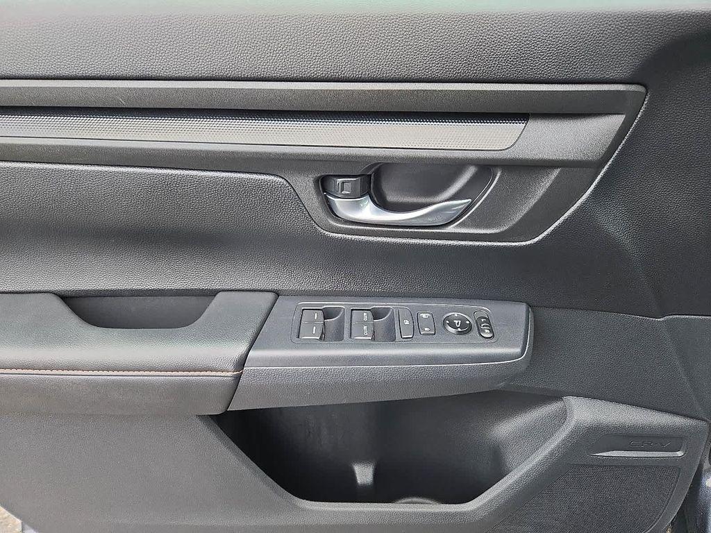 used 2023 Honda CR-V Hybrid car, priced at $28,663