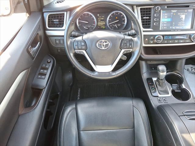 used 2017 Toyota Highlander car, priced at $22,773