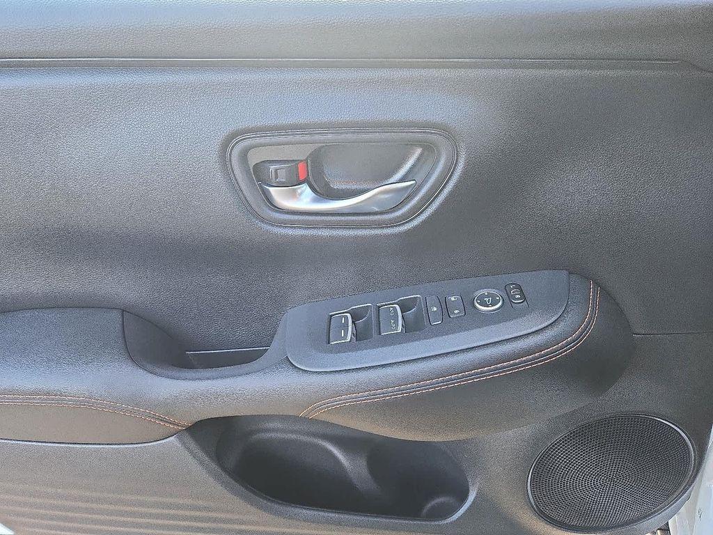 used 2025 Honda HR-V car, priced at $29,074