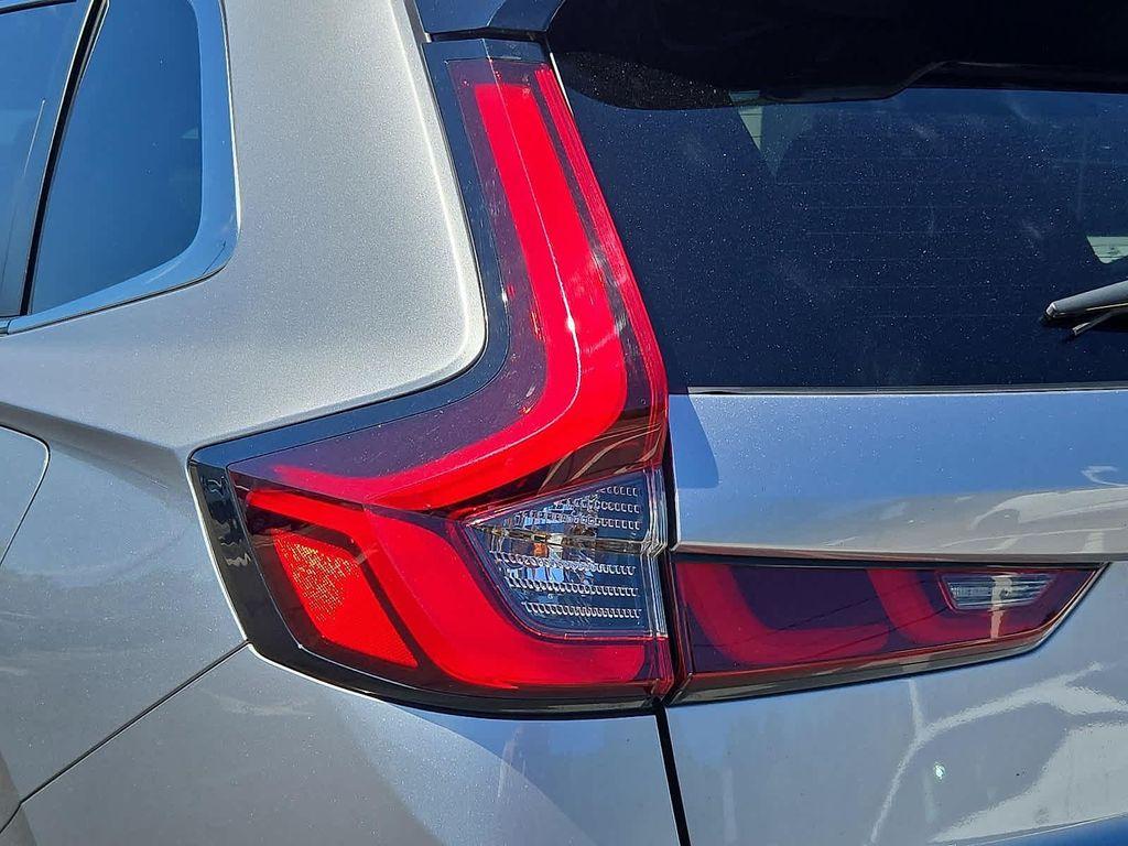 used 2023 Honda CR-V Hybrid car, priced at $30,520