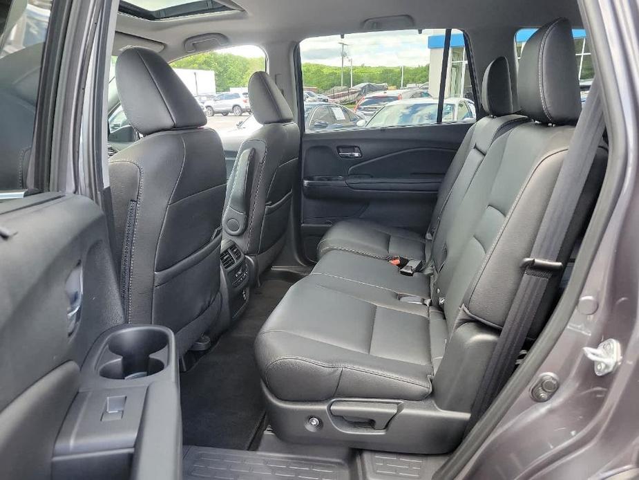 used 2021 Honda Pilot car, priced at $33,858