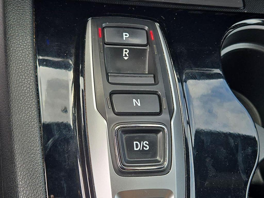 used 2022 Honda Passport car, priced at $34,187
