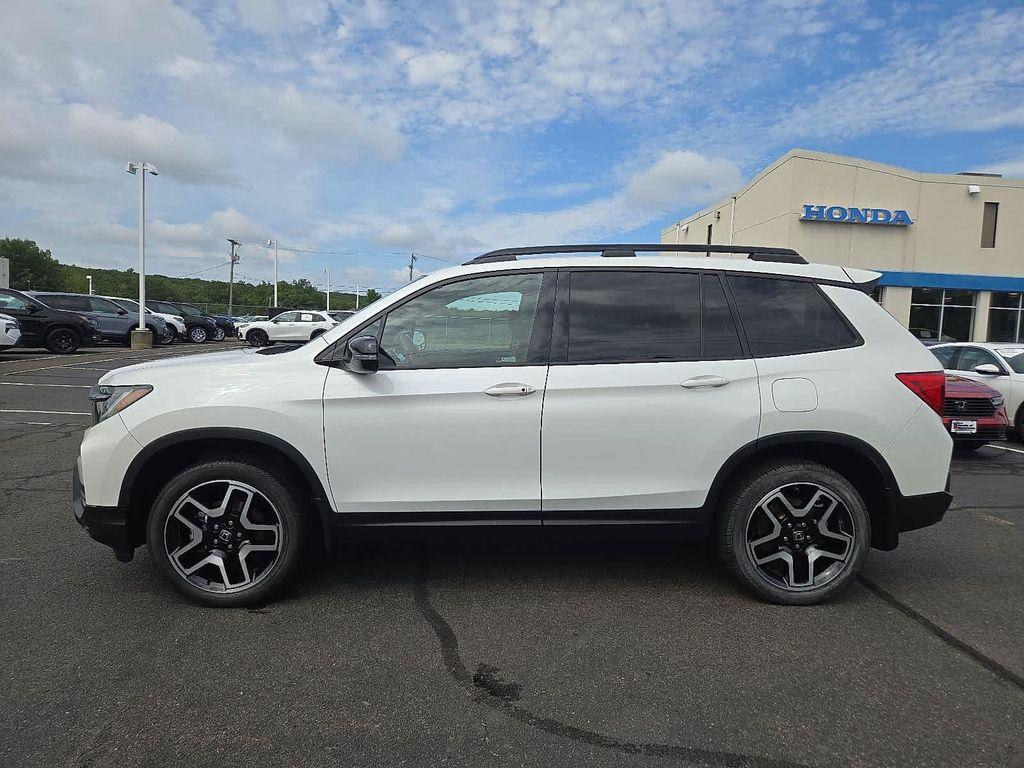 used 2022 Honda Passport car, priced at $34,187