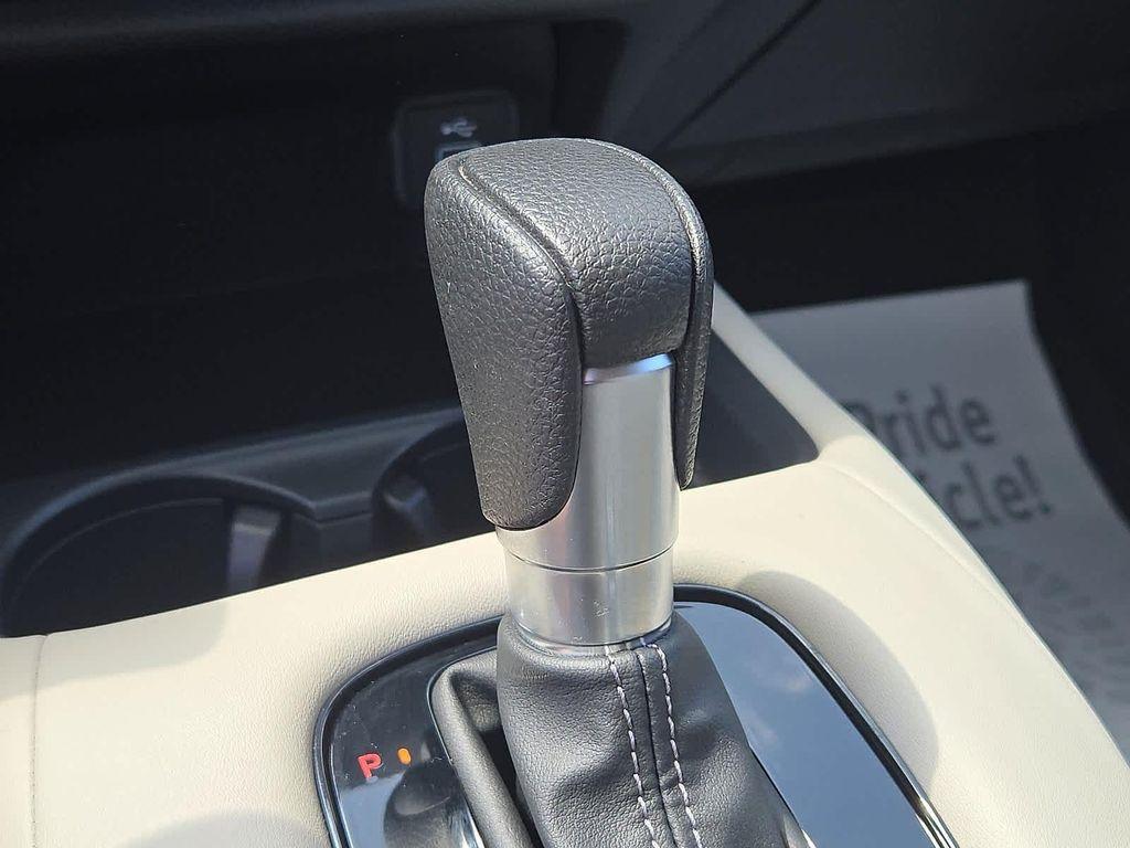used 2025 Honda HR-V car, priced at $27,875