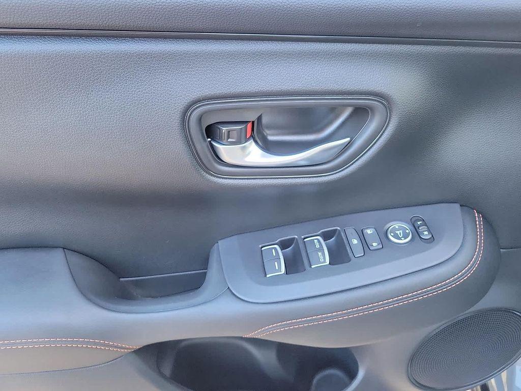 used 2025 Honda HR-V car, priced at $28,989